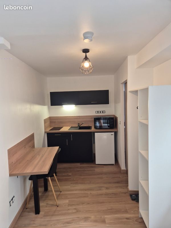 Appartement 1 pièce 14 m² · à Angers · 14 m² · 550 €/mois
