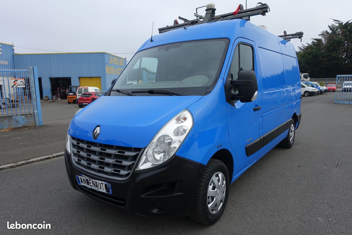 9990 ht renault master l2h2 confort 2.3 dci 100ch atelier - 158876 km (image 2)