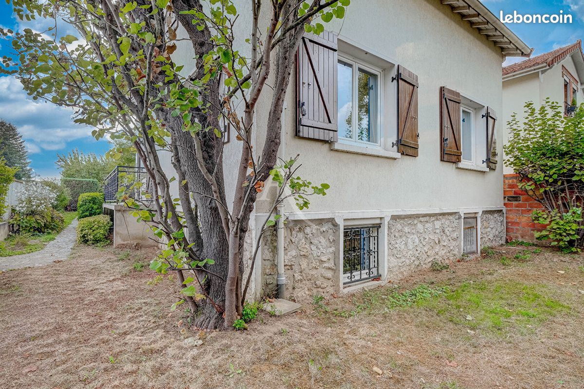Maison 6 pièces 117 m² · à Brie-Comte-Robert · 117 m² · 333 000 €