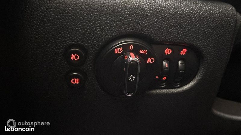 Mini Cabrio Cooper 136ch Edition Greenwich BVA7 Euro6d-T (image 23)