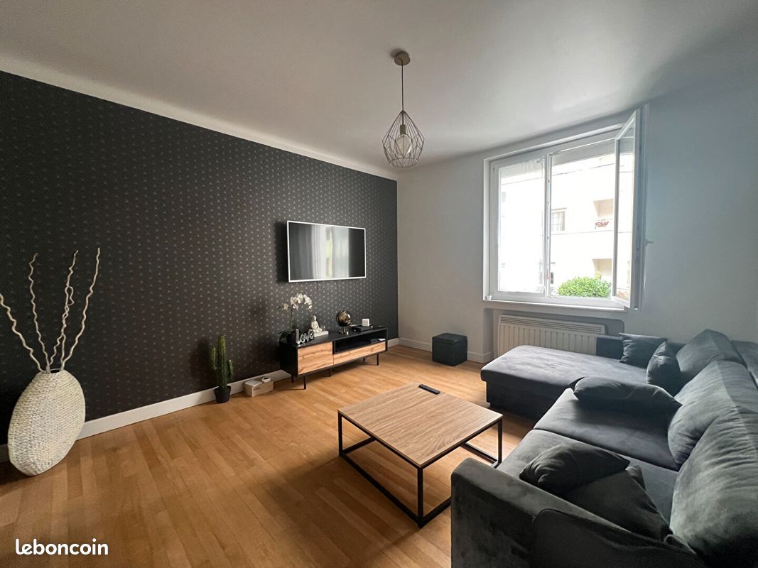 Maison 9 pièces 191 m² · à Clermont-Ferrand · 191 m² · 549 000 €