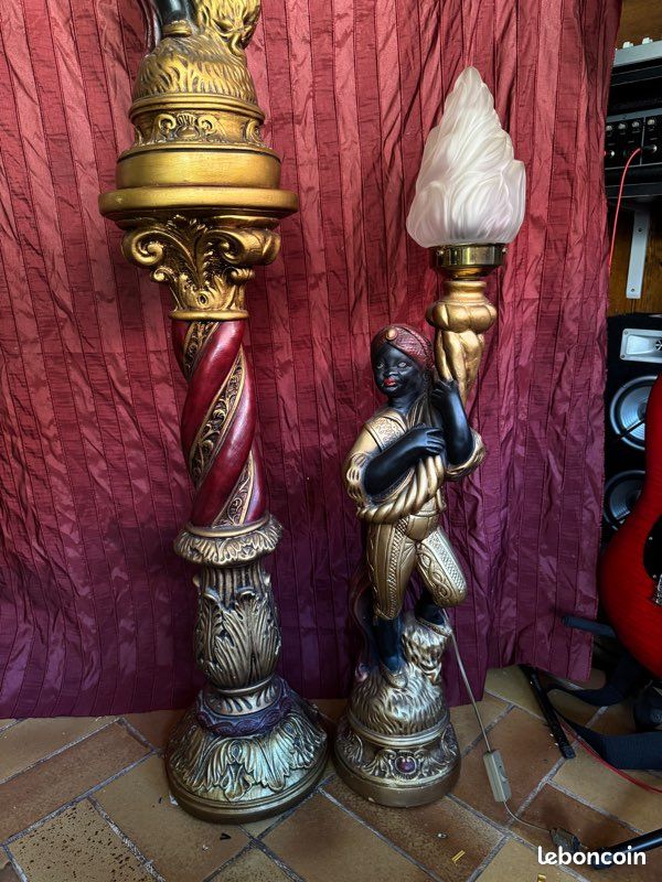 Paire de statuettes / Torchères style Vénitien en plâtre – 94 cm & 1m74 (avec colonne) (image 2)