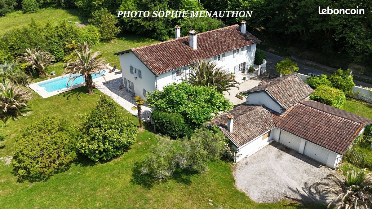 Maison 10 pièces 310 m² · à Bayonne · 310 m² · 1 299 000 €