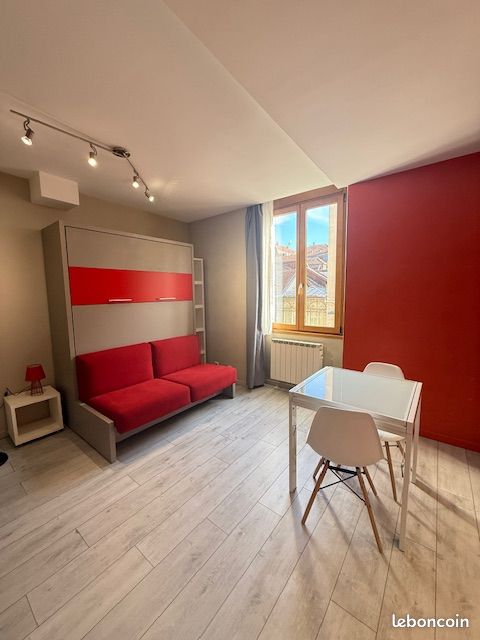 Appartement 1 pièce 25 m² · à Annecy · 25 m² · 670 €