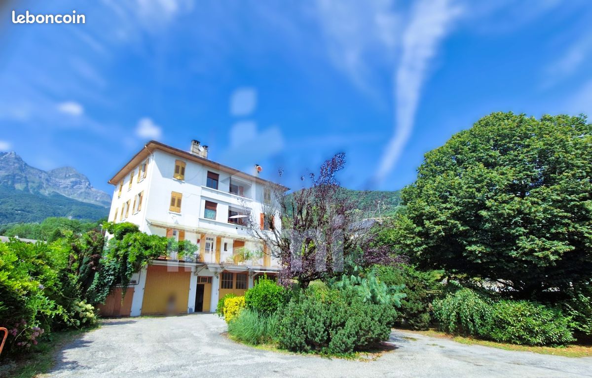 Appartement 3 pièces 59 m² · à Ugine · 59 m² · 128 000 €