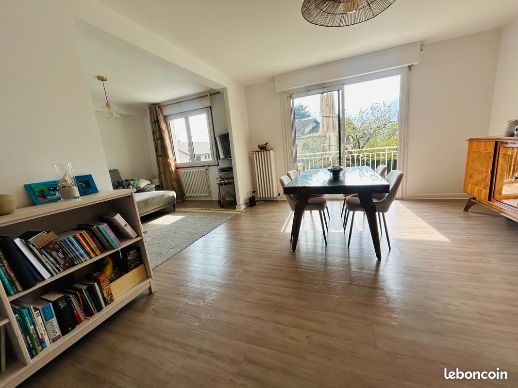 Appartement 4 pièces 100 m² · à Albertville · 100 m² · 254 000 €