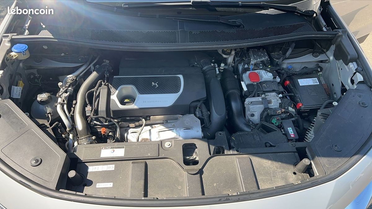 DS 7 1.6 E-Tense 300 Hybrid 4X4 EAT8 Bastille (image 15)