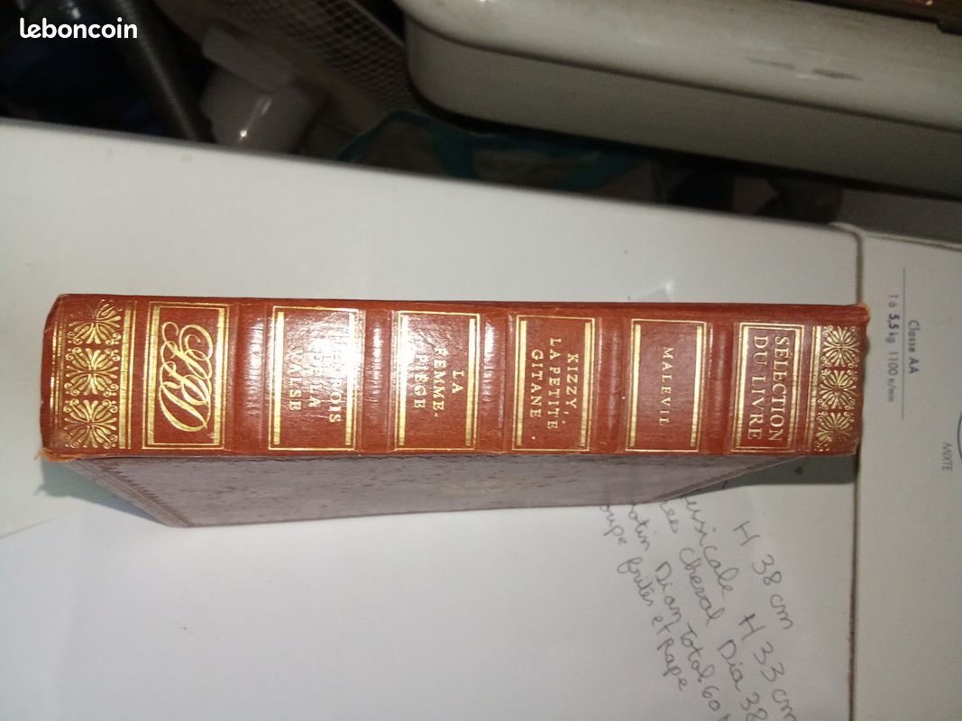 Vend Selection Du Livre Les Meilleurs Livres DE MALEVIL 4 HISTOIRE (image 2)