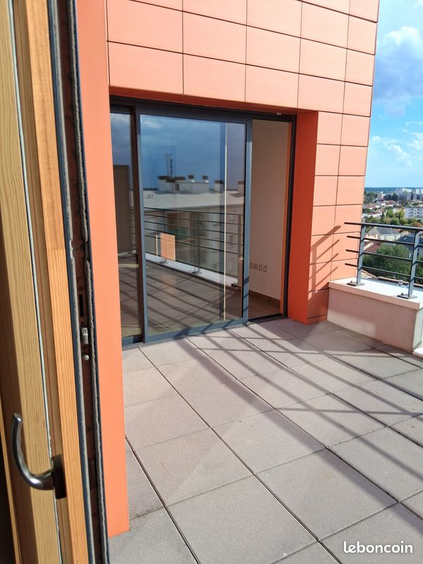 Appartement 3 pièces 80 m² · à La Roche-sur-Yon · 80 m² · 880 €/mois