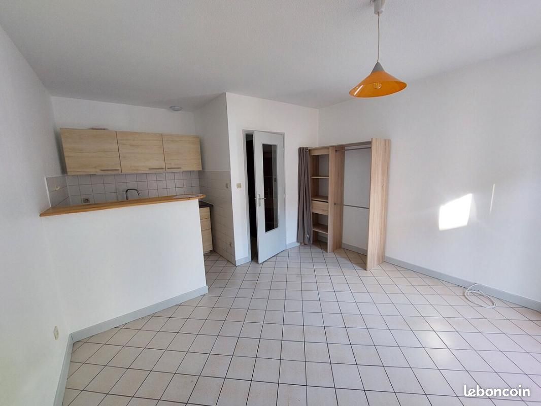 Appartement 1 pièce 21 m² · à Grenoble · 21 m² · 374 €/mois