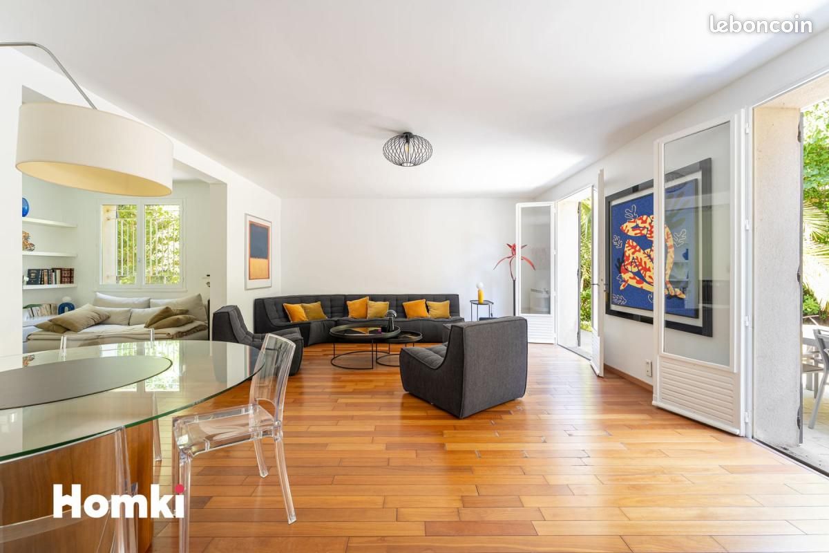 Maison 7 pièces 158 m² · à Marseille · 158 m² · 698 000 €