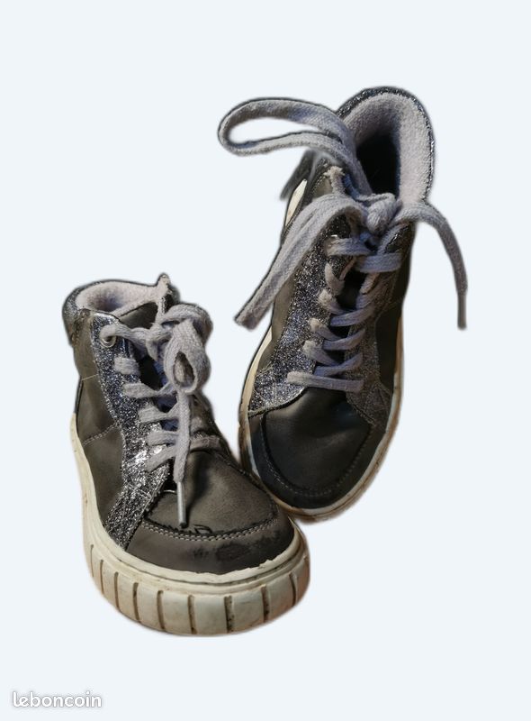 Chaussure enfant T30 (image 1)