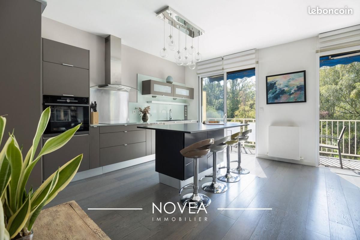 Appartement 3 pièces 78 m² · à Écully · 78 m² · 330 000 €