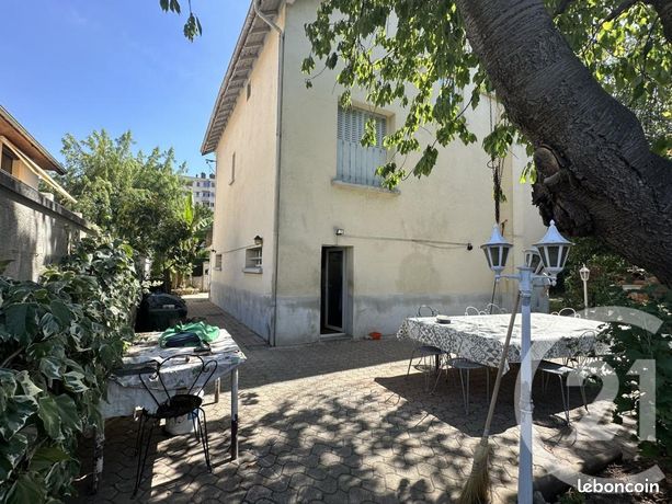 Maison 7 pièces 162 m² — 17
