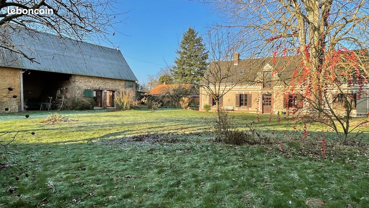 Maison 9 pièces 205 m² · à Marbois · 205 m² · 335 000 €