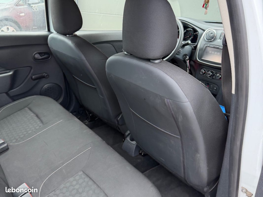 DACIA SANDERO 1.5 dCi 90 FAP Lauréate (image 15)