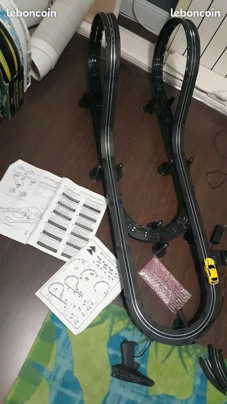 VOITURE DE CIRCUIT Electrique Artin EUR 7,00 - FR