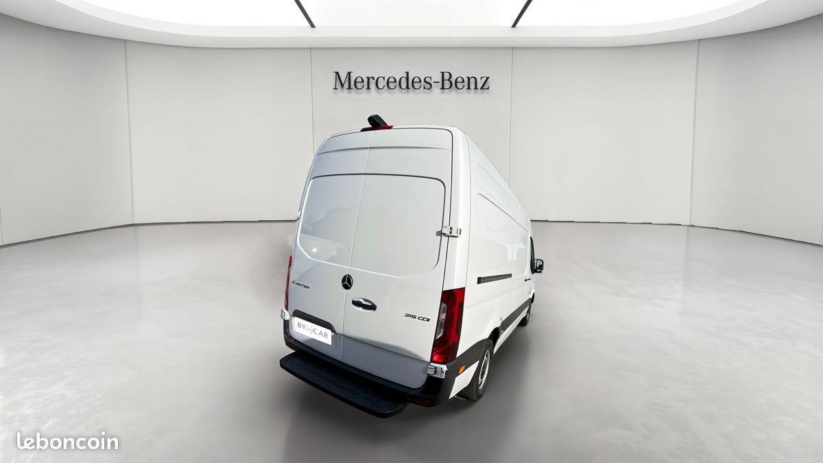Mercedes sprinter fgn 315 cdi 37 3.5t rwd pro (image 5)