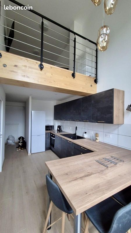 Appartement 28 m² · à Rochefort-Montagne · 28 m² · 297 €