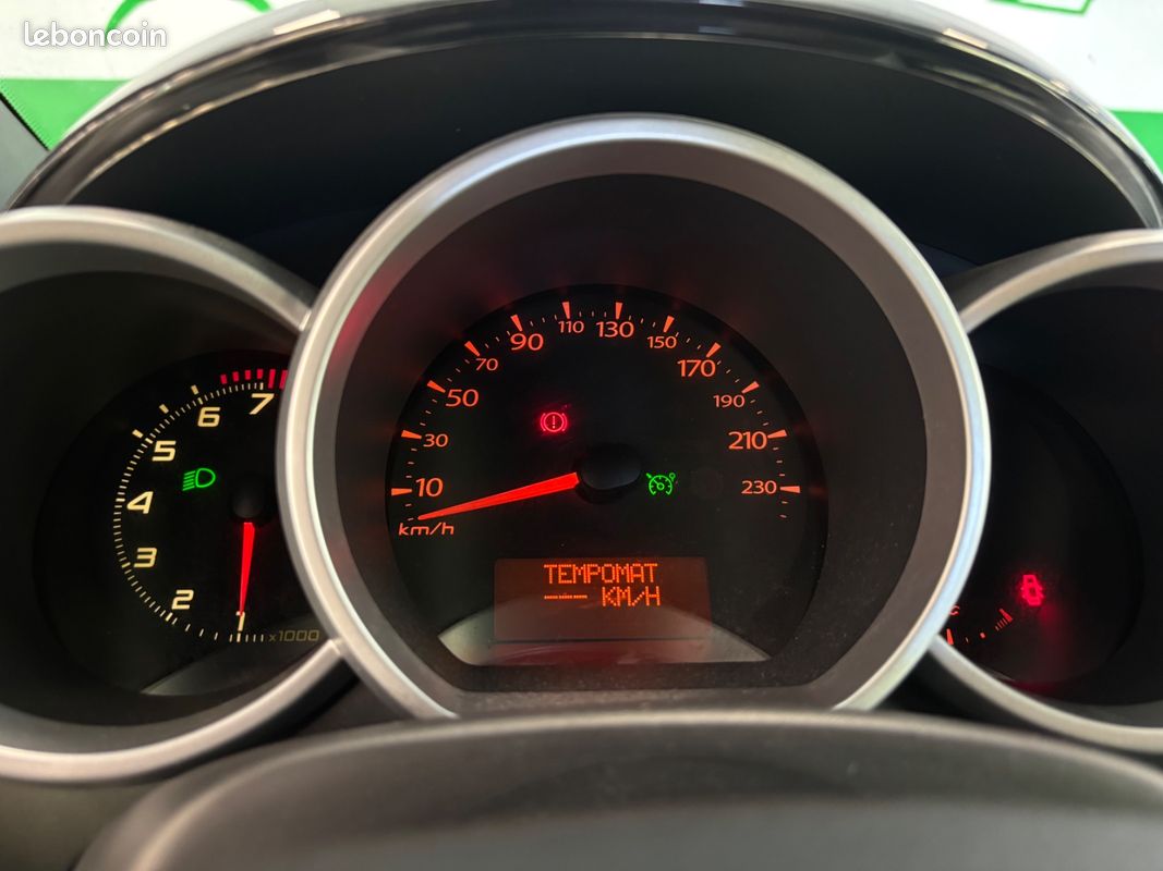 RENAULT WIND TCe 100 Collection-CLIMATISATION AUTO-BLUETOOTH (image 9)