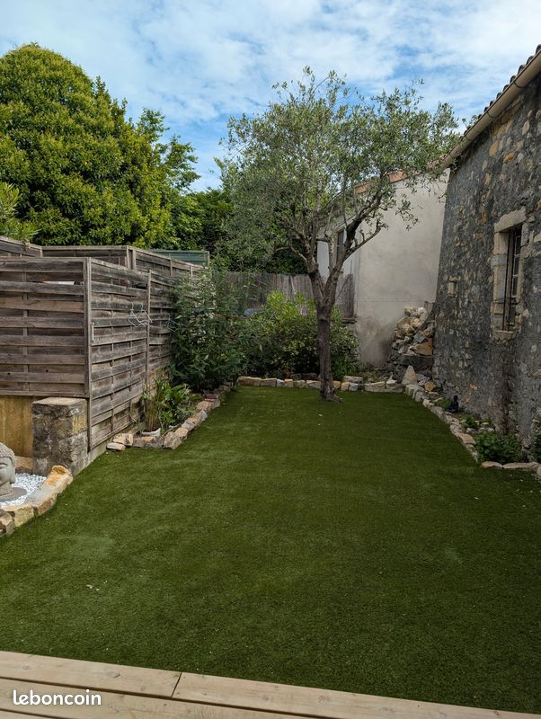 Maison 6 pièces 110 m² · à Villeneuve-de-Berg · 110 m² · 160 000 €