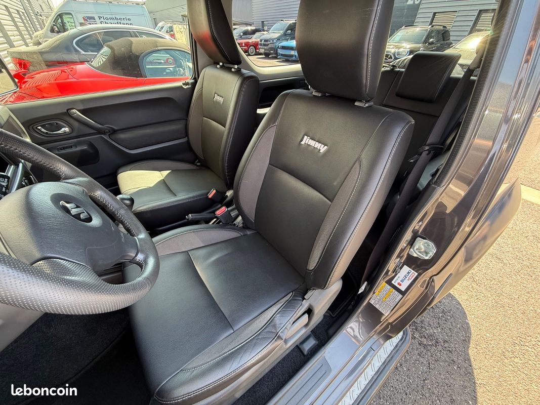 SUZUKI JIMNY JX Ranger Edition 1.3i VVT 86ch SUIVI COMPLET SUZUKI + Attelage + Galerie (image 14)