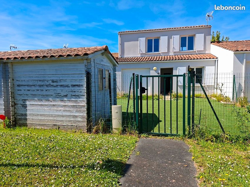 Maison 5 pièces 109 m² · à Salles-sur-Mer · 109 m² · 257 000 €