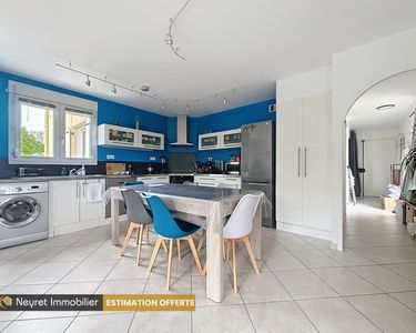Appartement 240 000 € - 82 m²