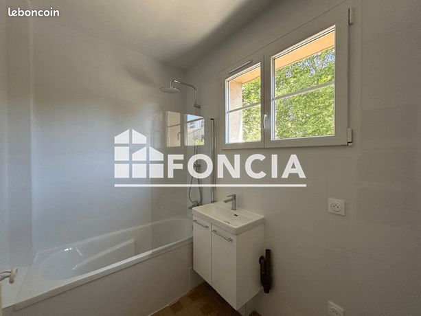 Appartement a louer saint-ouen-l'aumone - 4 pièce(s) - 80 m2 - Surfyn