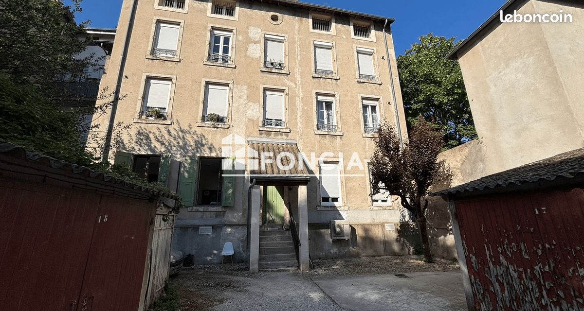 Appartement 3 pièces 54 m² · à Valence · 54 m² · 610 €