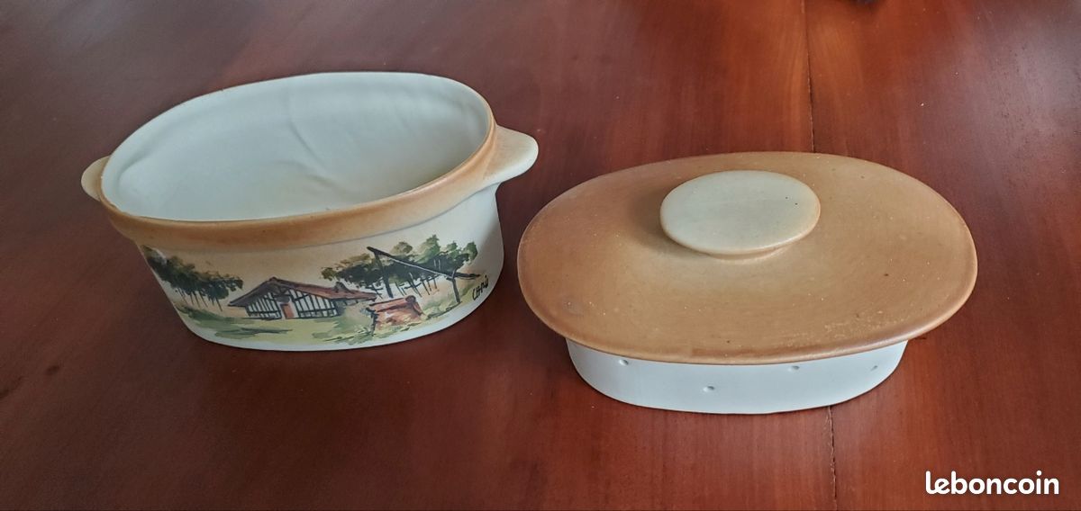 Beurrier grande taille décor tradition basque - Porcelaine des Pins