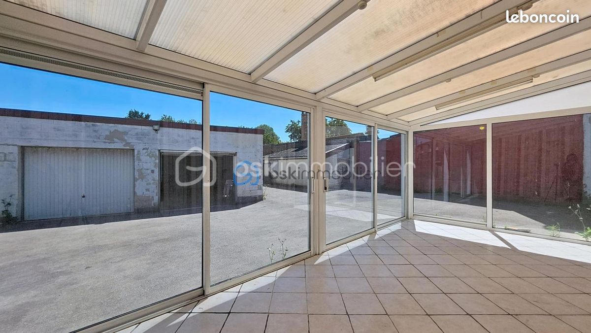 Maison 7 pièces 155 m² · à Saint-Aubert · 155 m² · 176 900 €