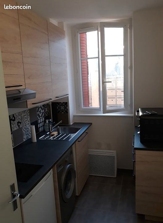 Appartement 2 pièces 30 m² · à Dijon · 30 m² · 605 €