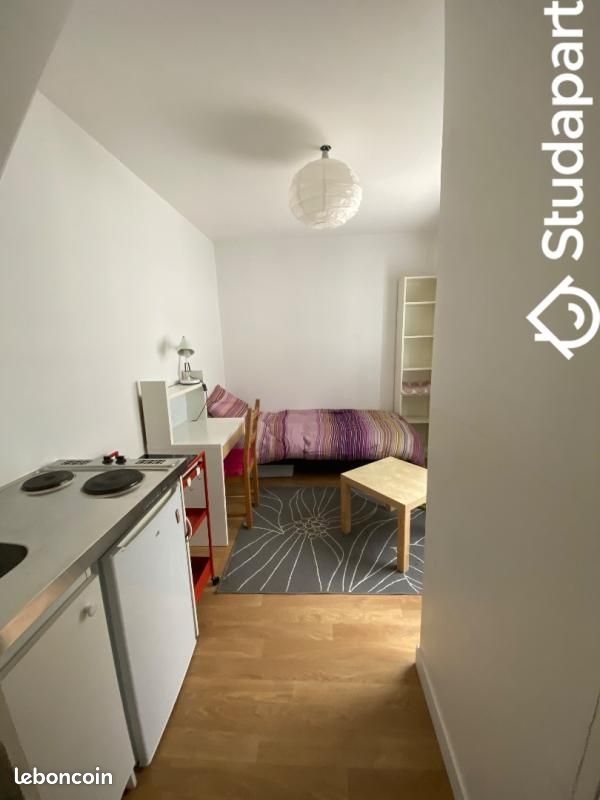 Appartement 2 pièces 22 m² · à Suresnes · 22 m² · 900 €/mois