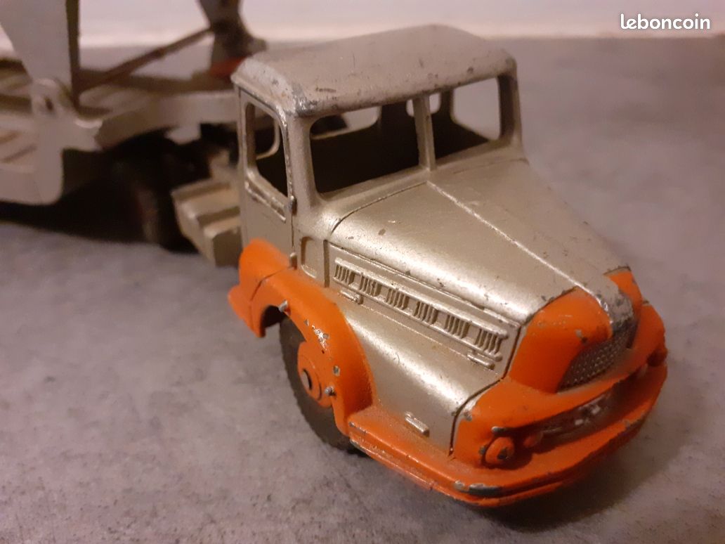 Dinky Toys Unic fardier | Modèle restauré !! Restored model