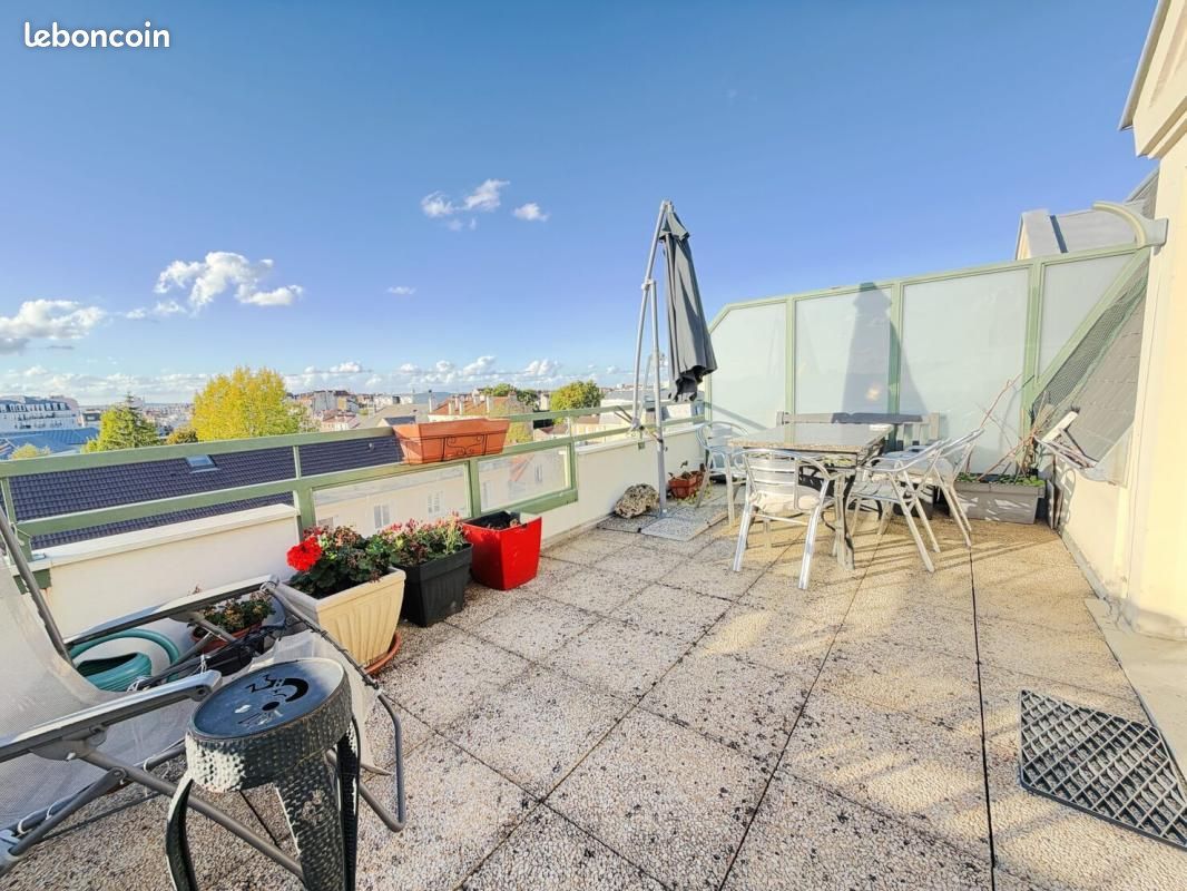 Appartement 5 pièces 136 m² · à Livry-Gargan · 136 m² · 450 000 €
