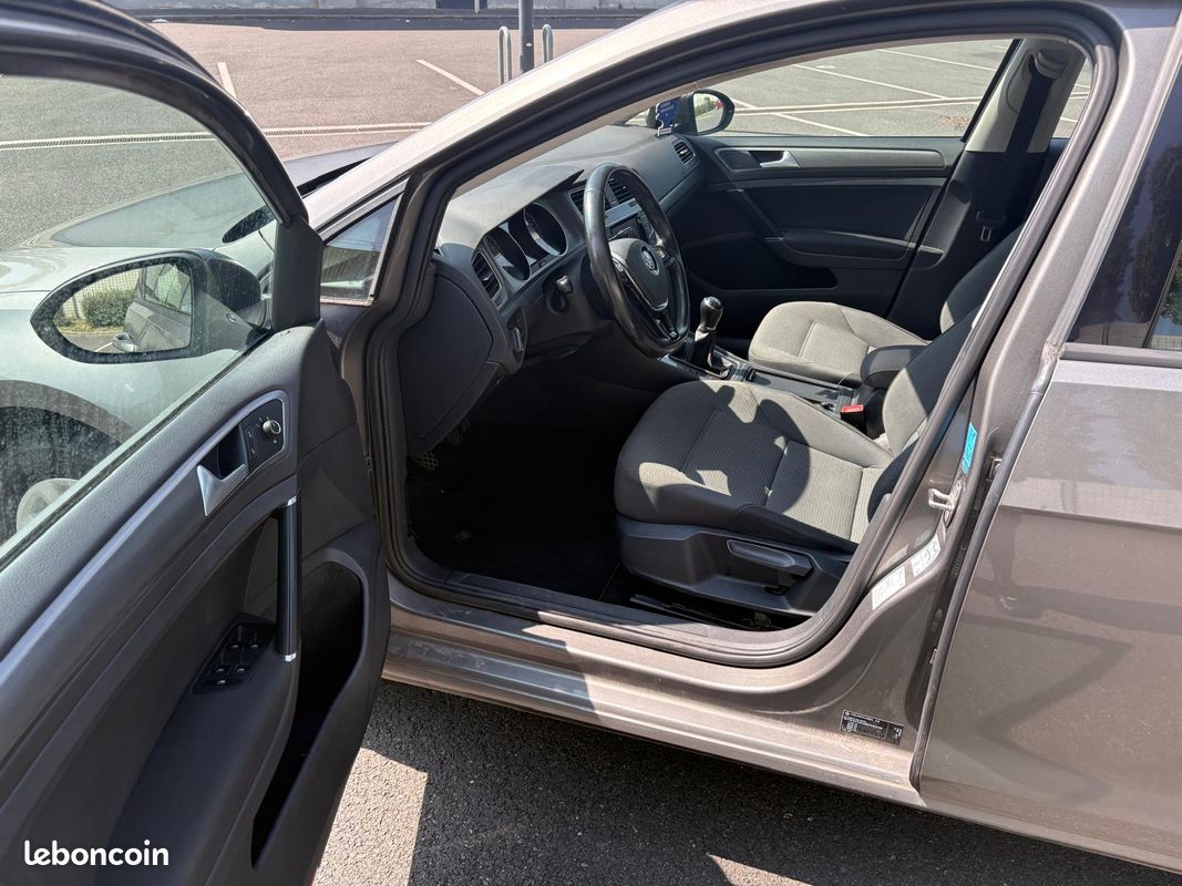 Volkswagen Golf VII 1.2 TSI Comfortline BlueMotion Tech (image 5)