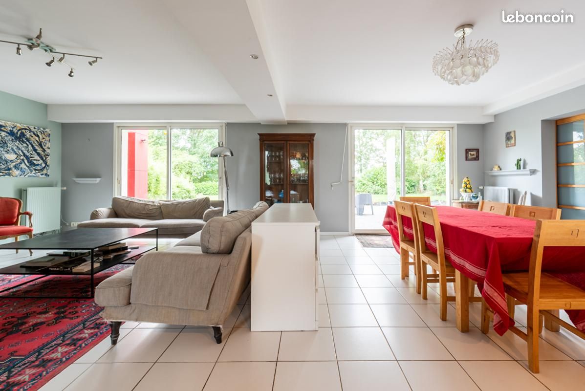 Maison 10 pièces 220 m² · à Pacé · 220 m² · 549 000 €
