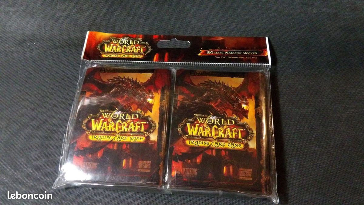 wow tcg card sleeves Pack de (80) : 'illustration Death Wings' Cryptozoic 2011 Store Your Cards in Style World of Warcraft Trading Card