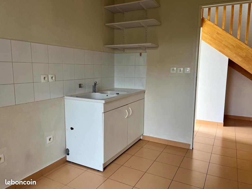 Appartement a louer bourges - 3 pièce(s) - 62 m2 - Surfyn