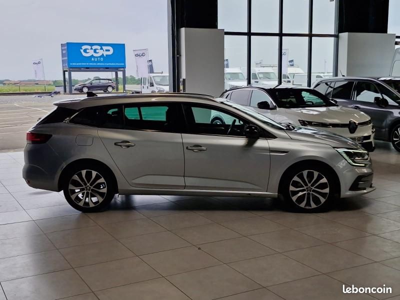 Renault Megane Estate 1.5 Blue dCi 115ch Techno EDC -23 (image 4)
