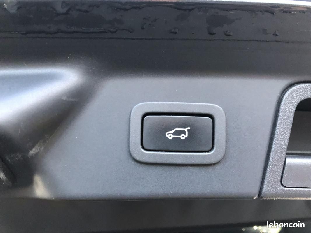 Land Rover Range Rover Velar 3.0L D300 BVA HSE R-Dynamic (image 14)