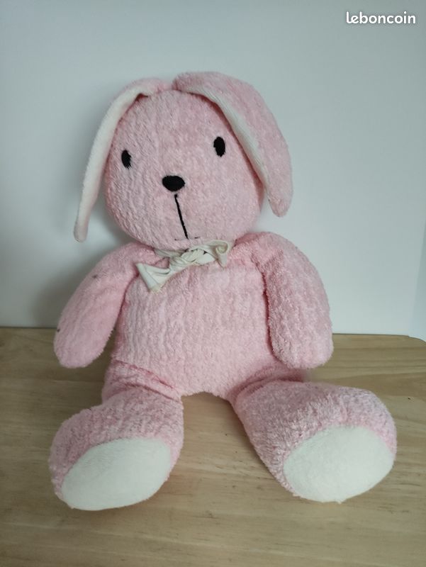 Peluche Lapin rose (image 1)