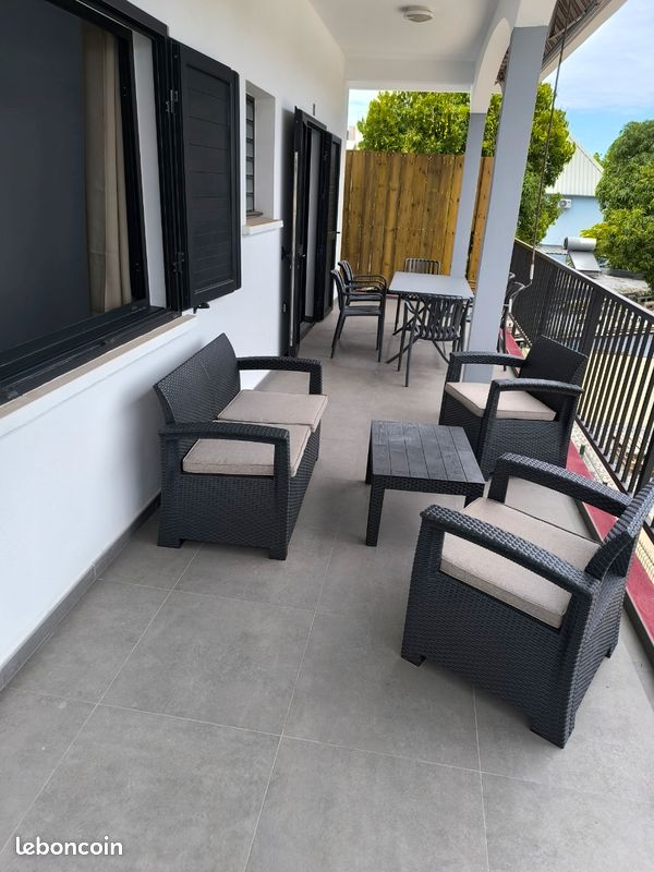 Appartement 4 pièces 73 m² · à Le Port · 73 m² · 1 430 €