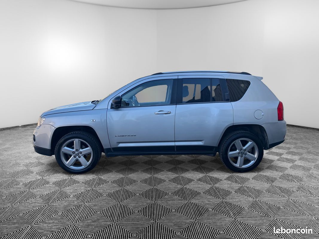 Jeep Compass Jeep Compass 2.2 CRD 163 FAP Limited 4x4 *CARPLAY* VO911 (image 6)