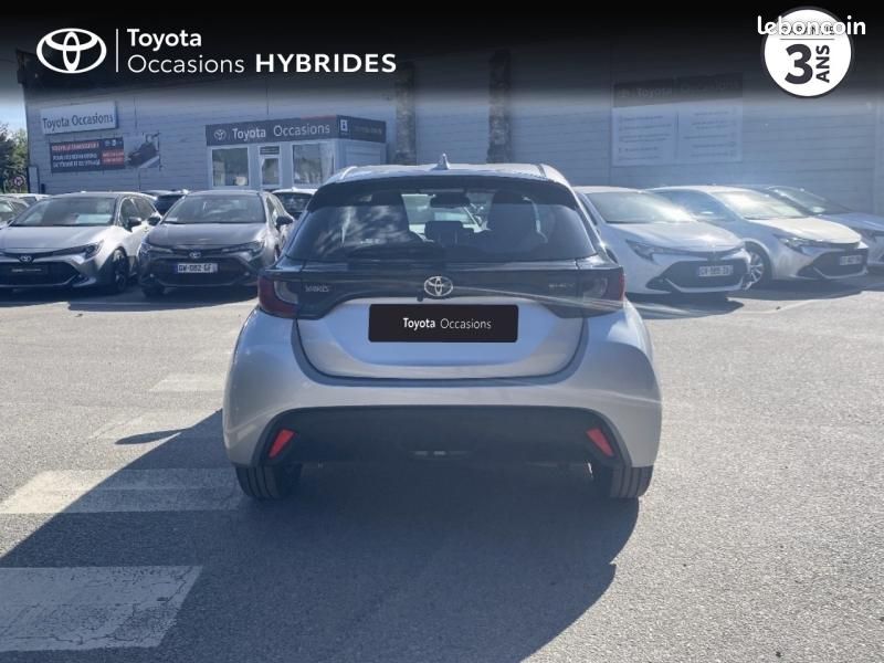 Toyota Yaris 116h Dynamic Business + Programme Beyond Zero Academy 5p MC24 (image 12)