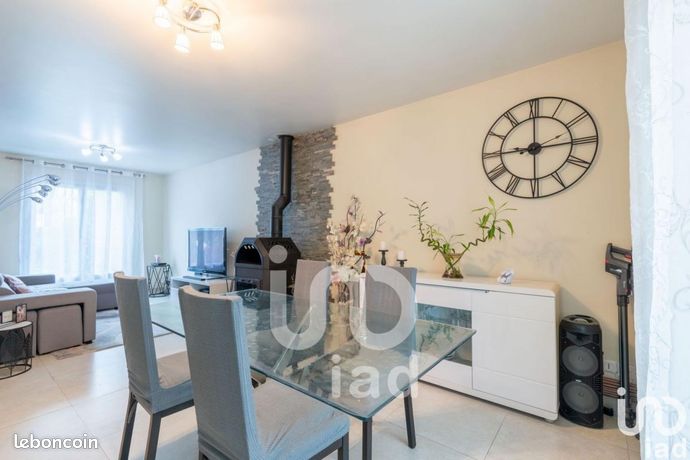 Maison a louer vaureal - 6 pièce(s) - 103 m2 - Surfyn