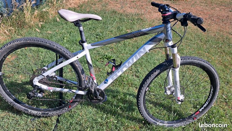 Vélo Vtt Btwin Rockrider 560 Bicycle Rockrider 560s Decathlon