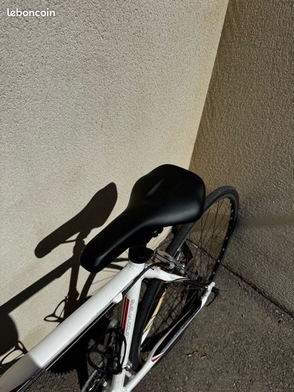 Vélo de route (image 4)