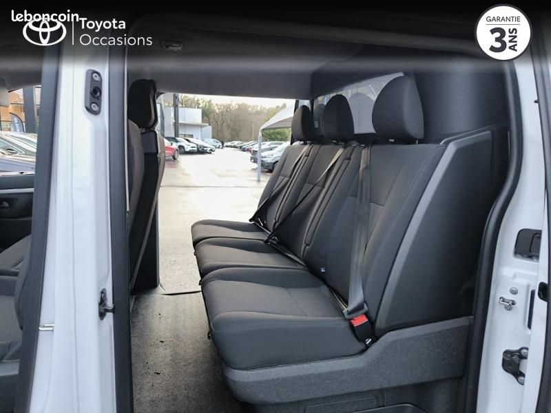 Toyota PROACE Medium 2.2 D-4D 150 Cabine Approfondie Start Pack Confort BVA MY25 (image 12)